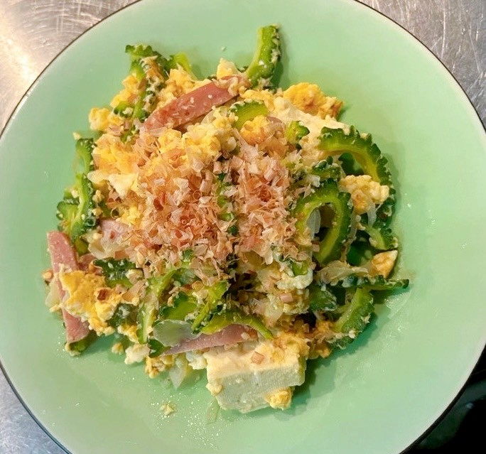 2ヶ月目 — 沖縄食材を使った料理